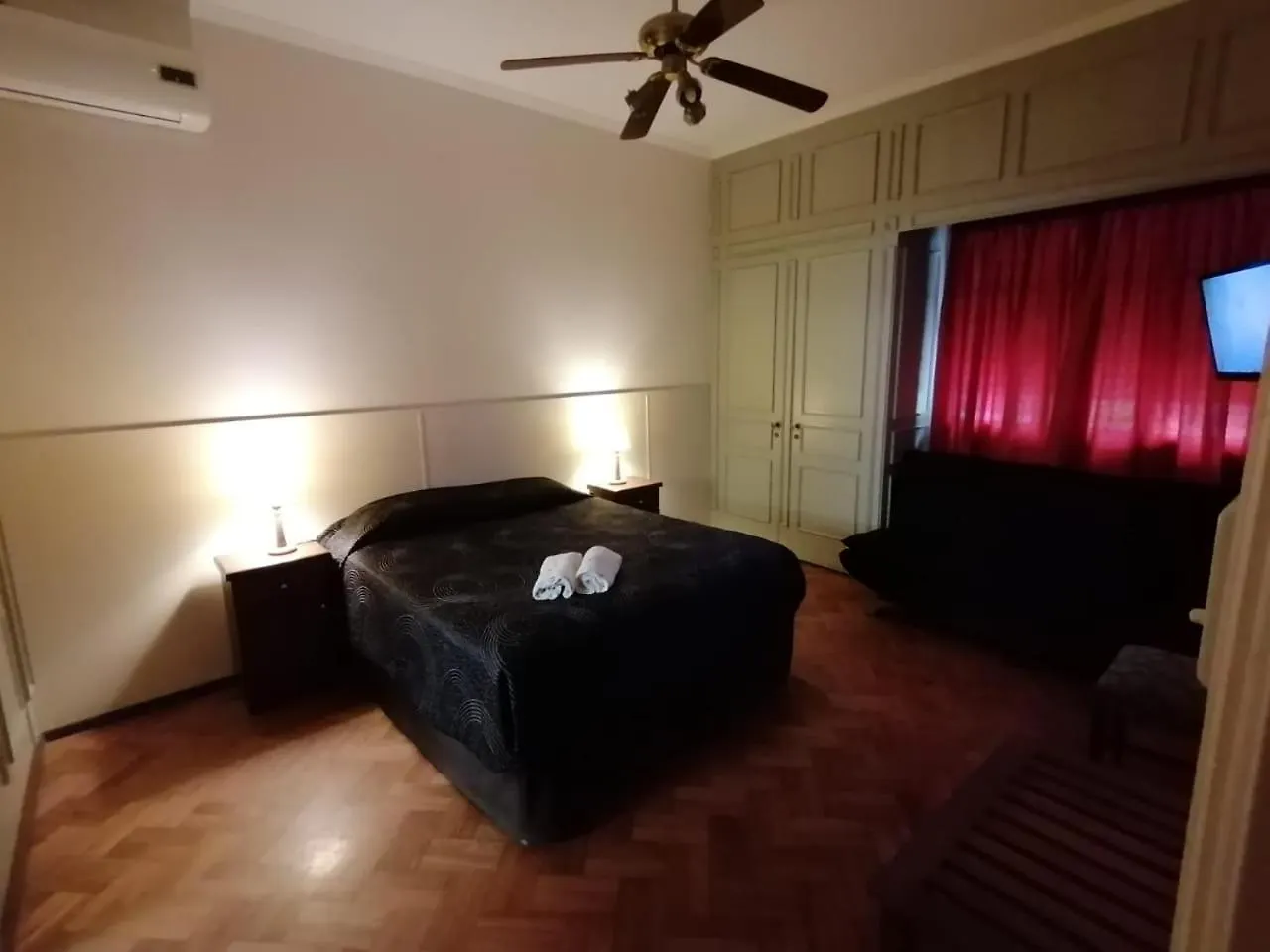 Alamo Hostel & Suites Mendoza