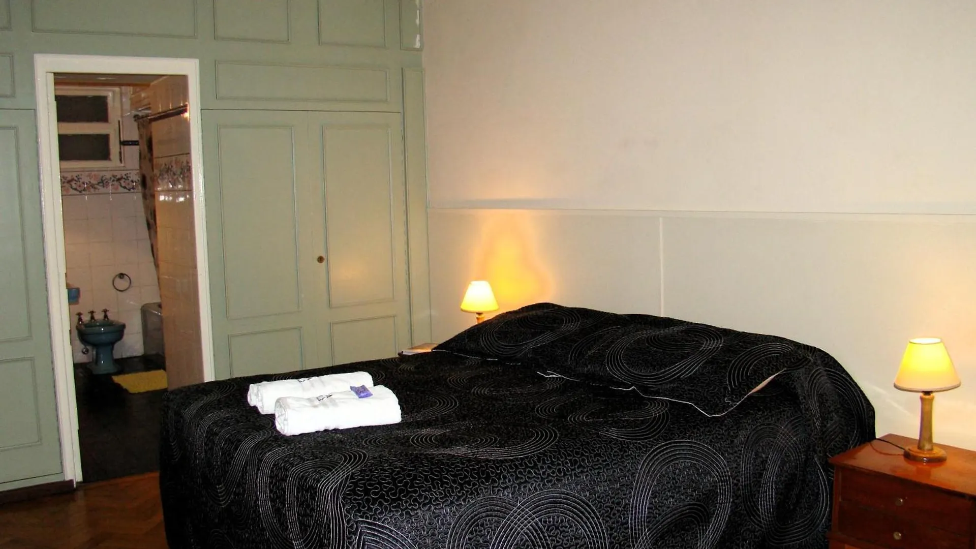 Alamo Hostel & Suites Mendoza 0*,