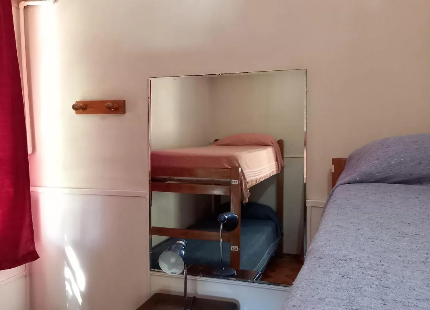 Alamo Hostel & Suites Mendoza 0*,