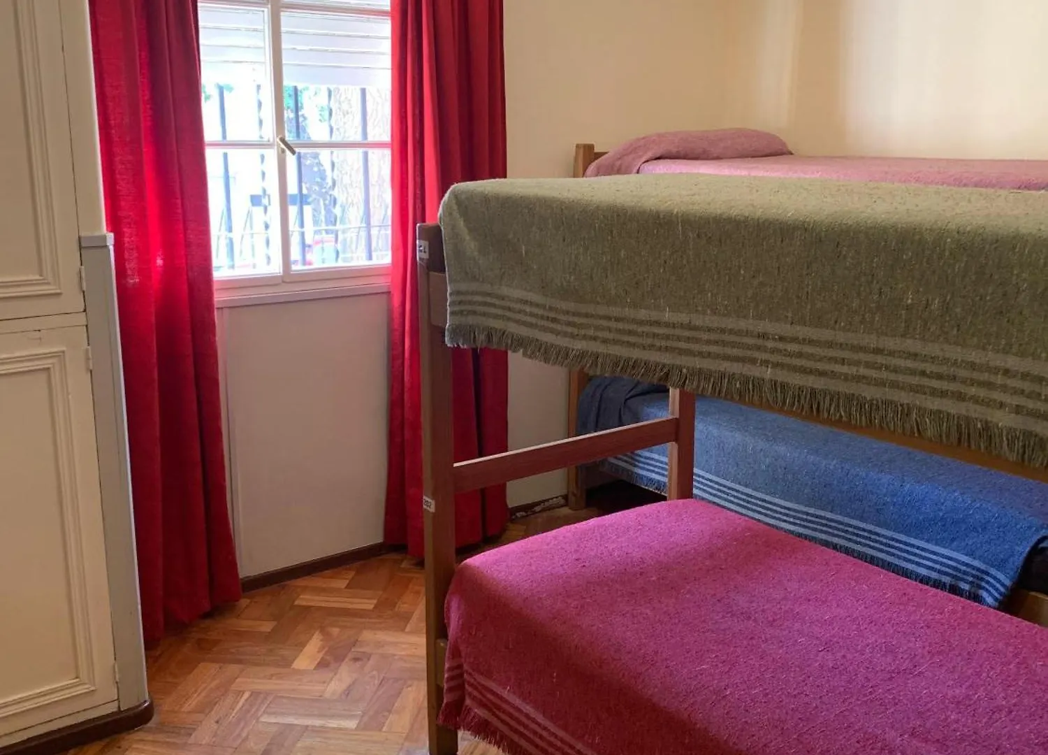 Alamo Hostel & Suites Mendoza Argentina